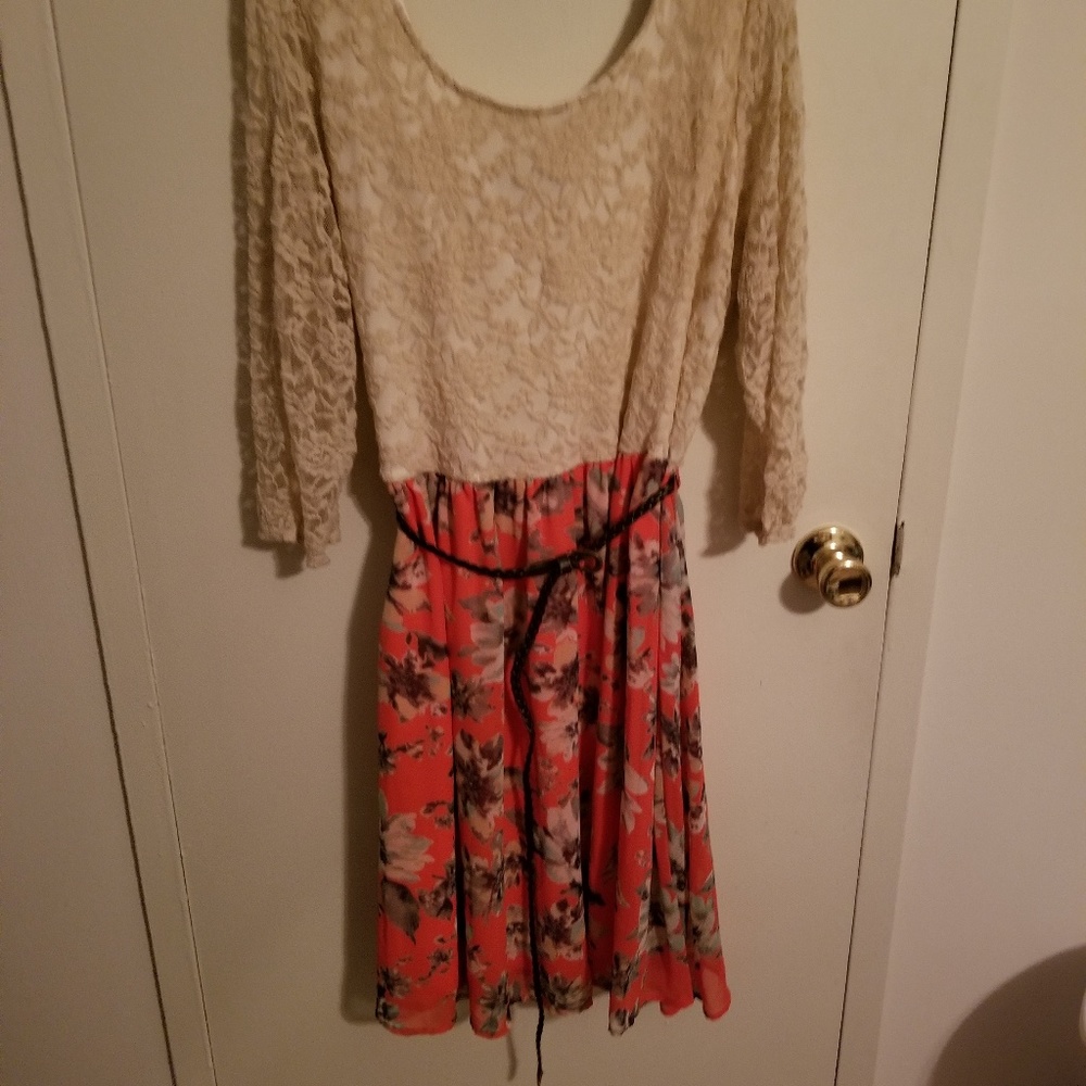 NWOT Fashion to Figure dress